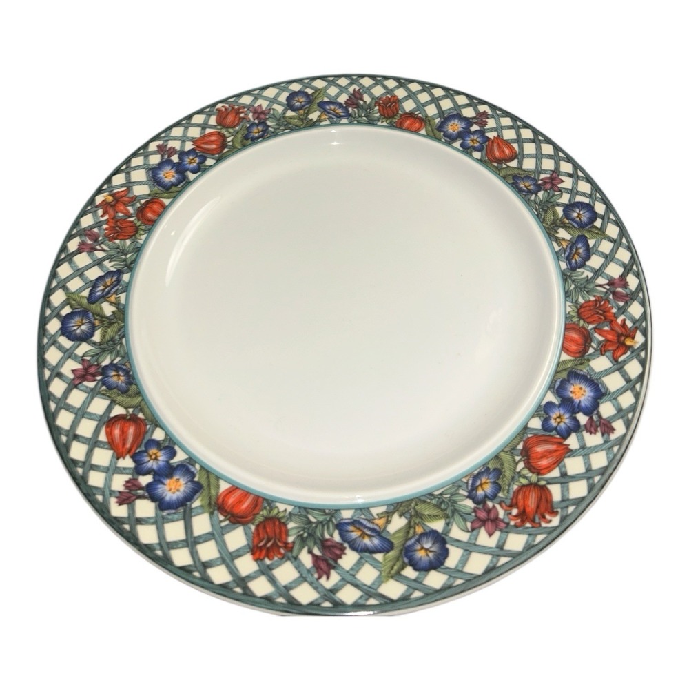Dansk Nordic Garden Dinner Plates Set of 2 10.25" Lattice Ribbon